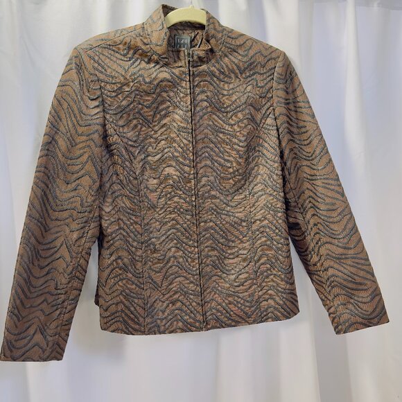 due per due Jackets & Blazers - Due Per Due Ladies NWT Brown Black Zipper Jacket Style T71850 Striped Tiger